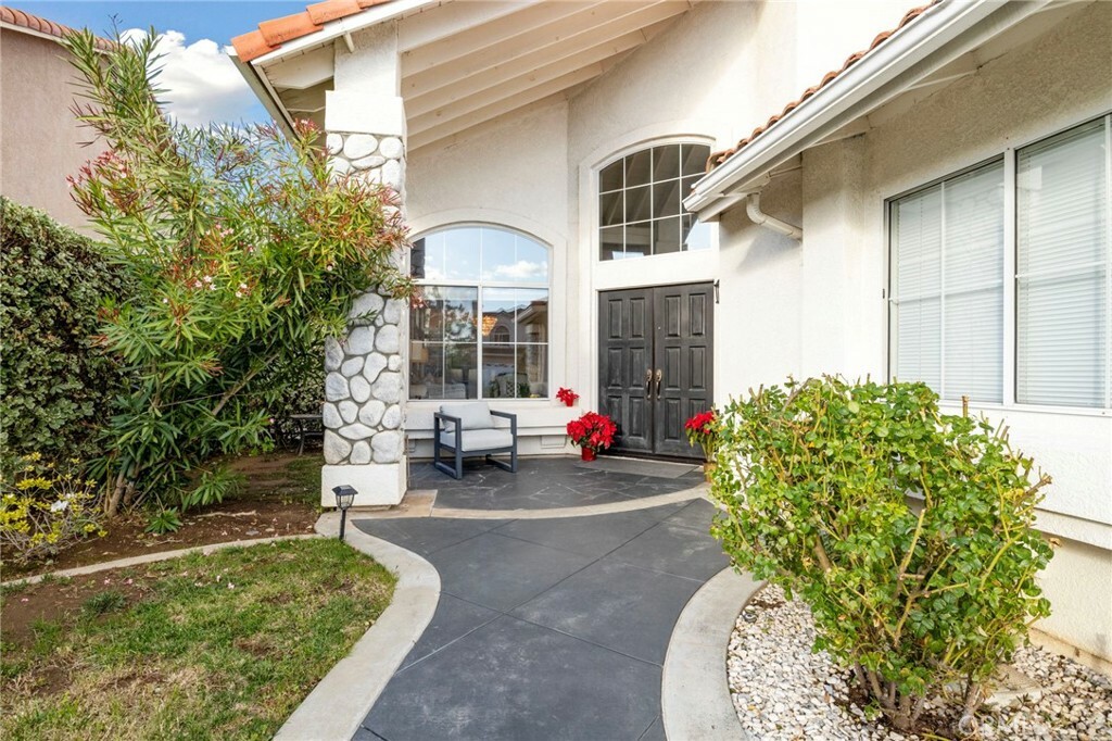Property Photo:  757 Oakcrest Avenue  CA 92821 
