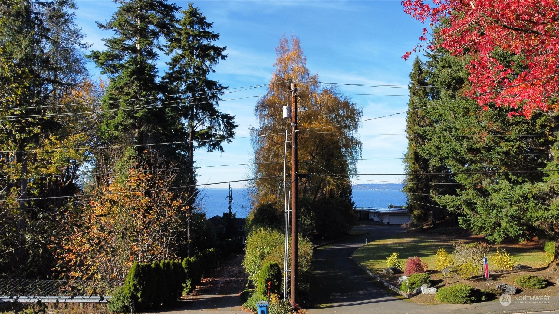 Property Photo: 8008 Talbot Road WA 98026