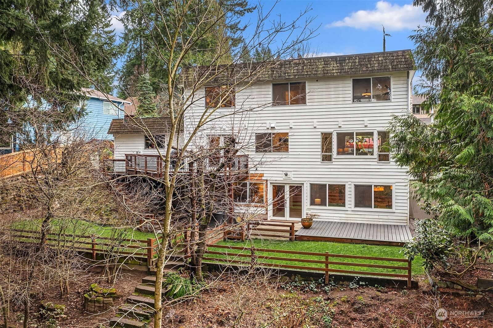 5 bed Kirkland home for sale 11704 NE 145th Street, Kirkland, WA 98034