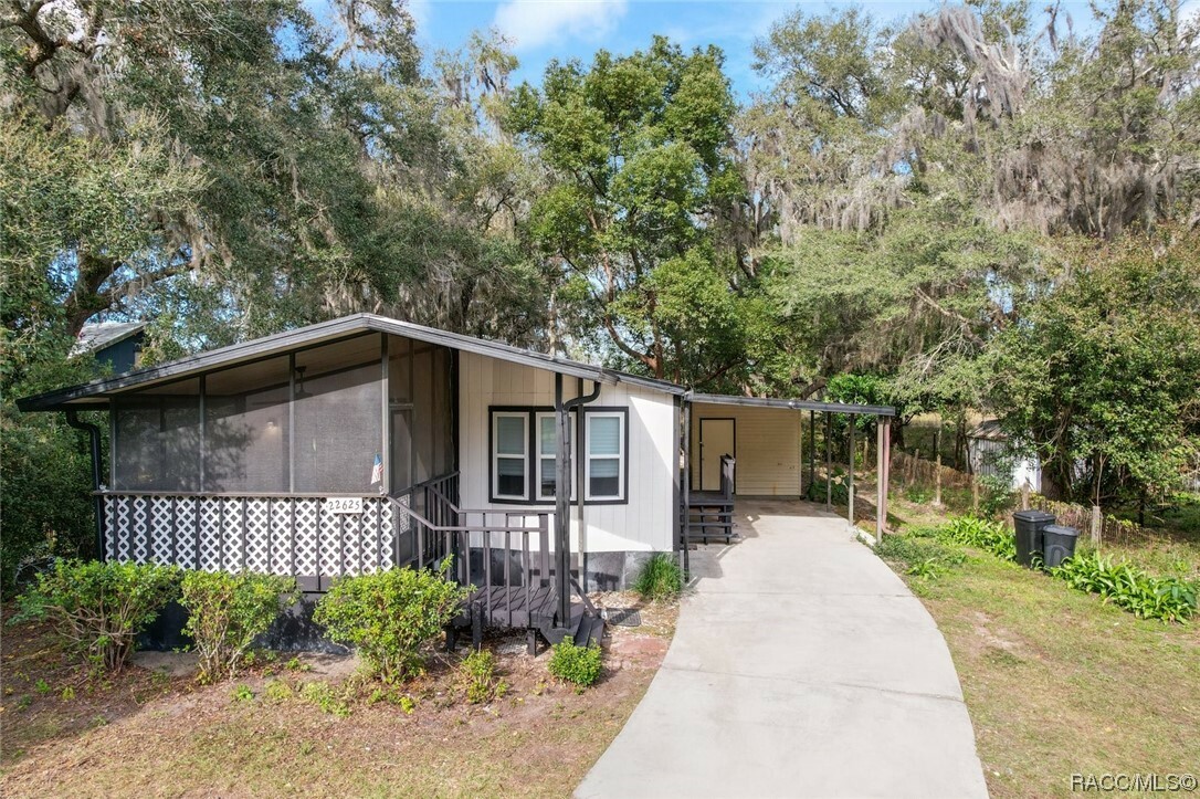 Property Photo:  22625 SW 117th Street  FL 34431 