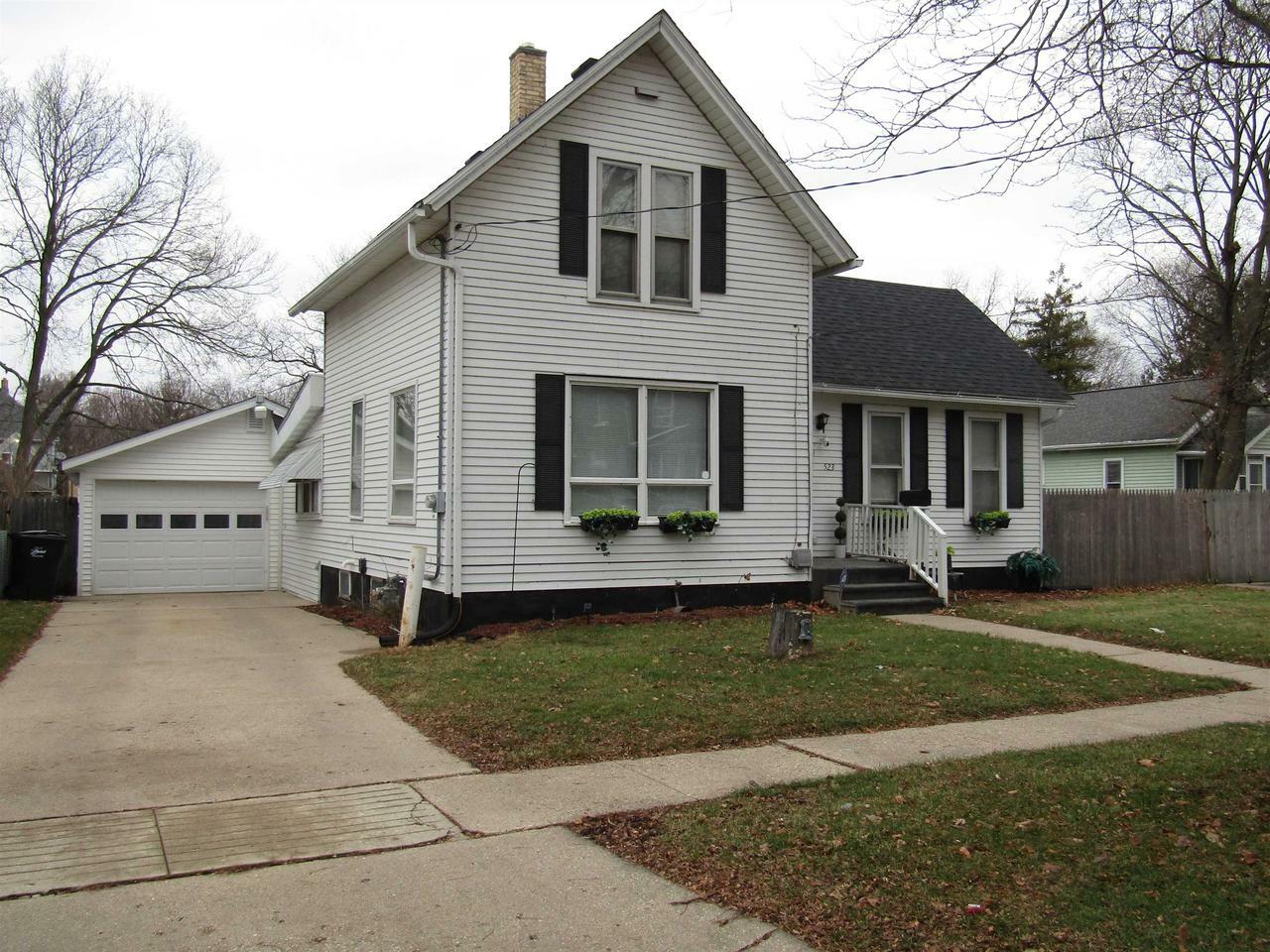 Property Photo:  523 Vernon Avenue  WI 53511 