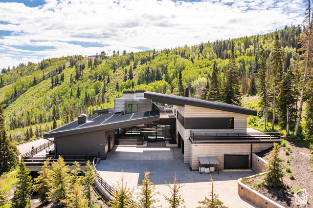 Property Photo: 143 White Pine Canyon Rd UT 84060