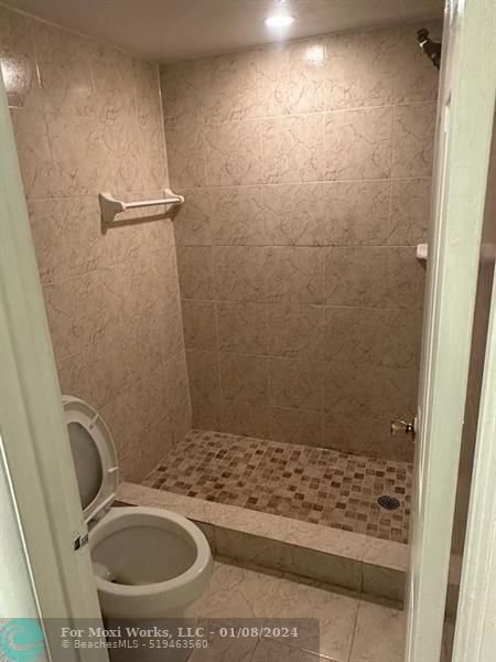 Property Photo:  3300 Spanish Moss Ter  FL 33319 