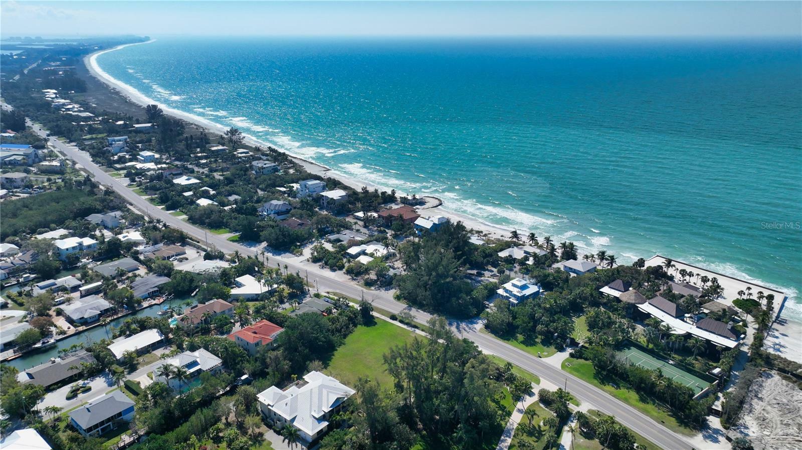 Property Photo:  6580 Gulf Of Mexico Drive  FL 34228 