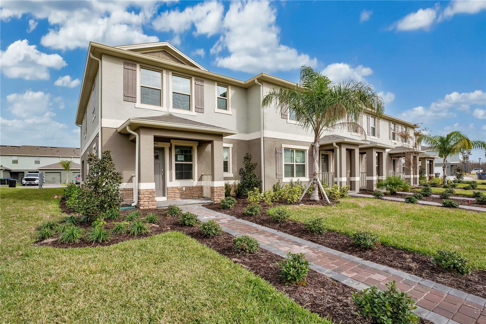 Property Photo: 13471 Sagestone Drive FL 34787