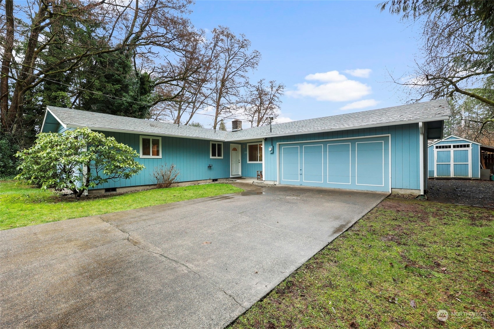 Property Photo:  225 W Street SE  WA 98501 