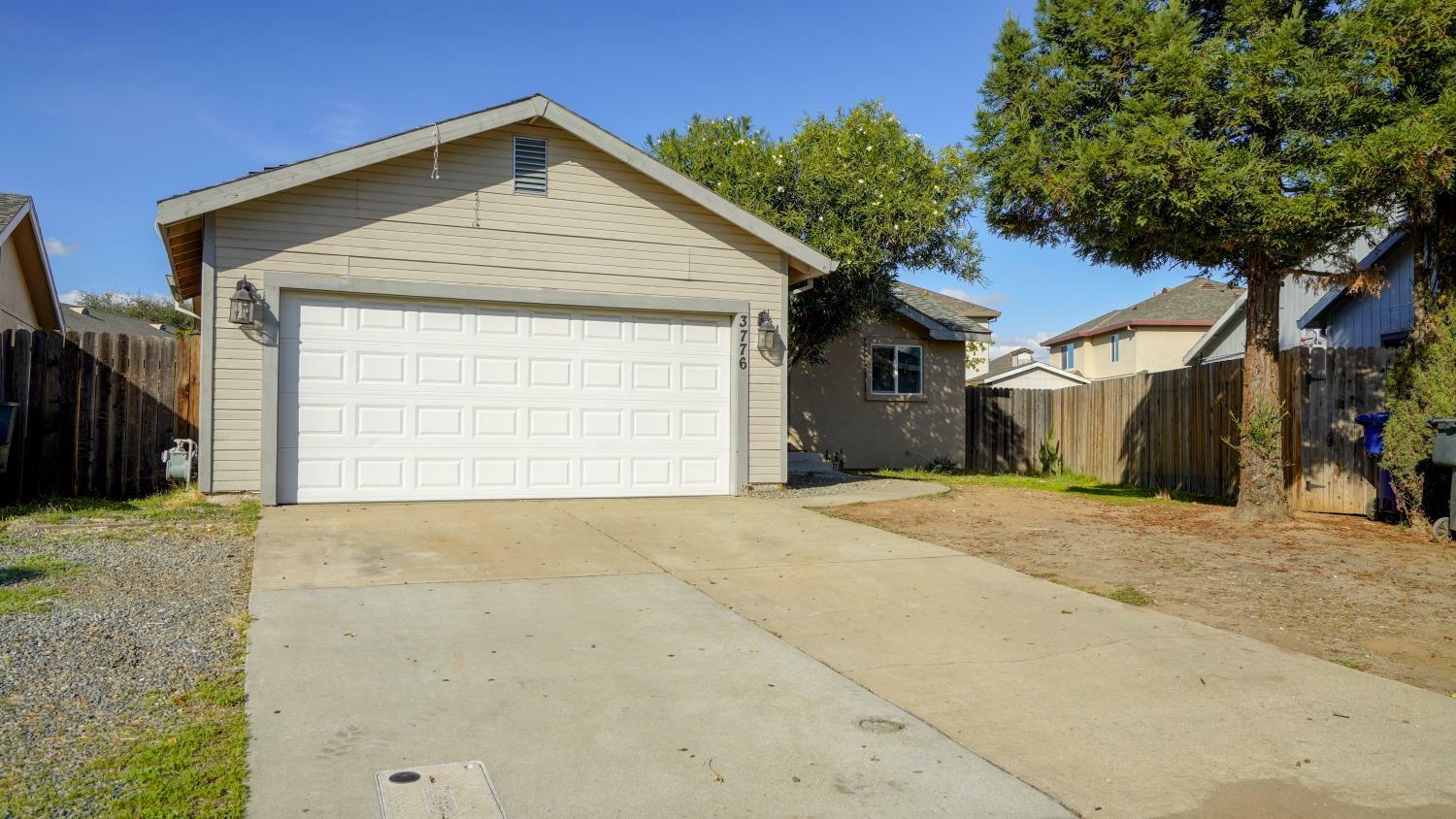 Property Photo:  3776 Didcot Circle  CA 95838 