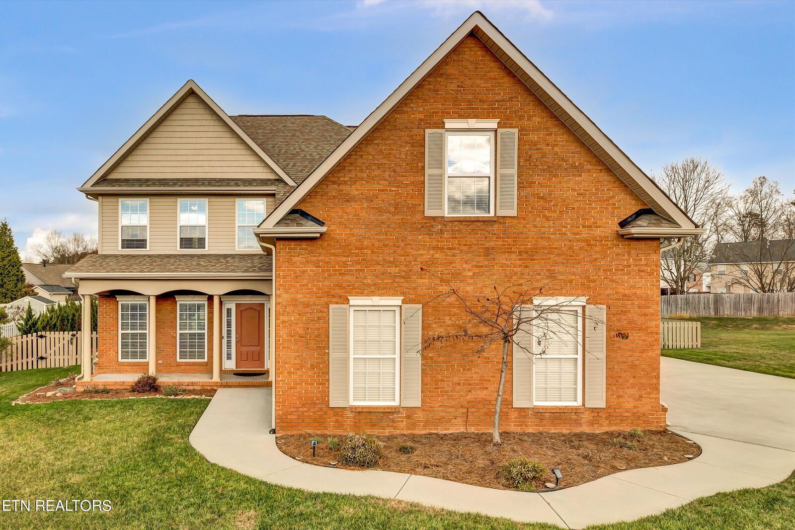 Property Photo: 862 Silver Leaf Drive TN 37772