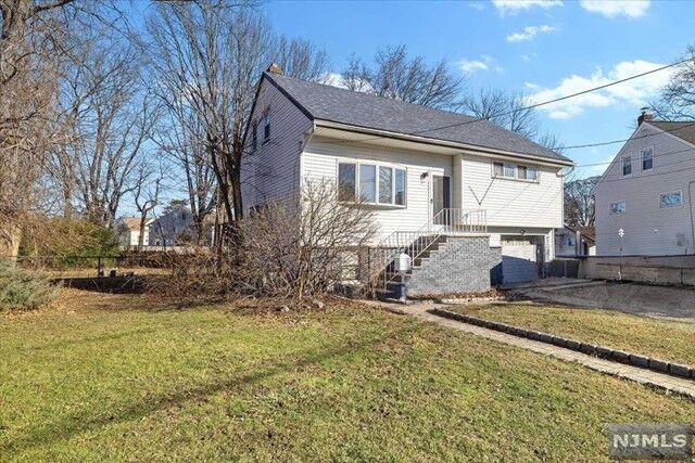 Property Photo:  35 Velock Drive  NJ 07643 