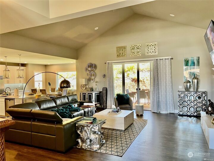 Home for sale in Eatonville 151 Mountain Crest Lane, Eatonville, WA 98328