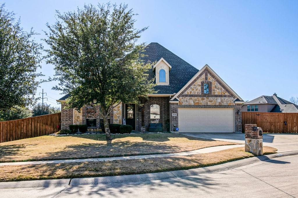 Property Photo:  101 Aztec Court  TX 75165 