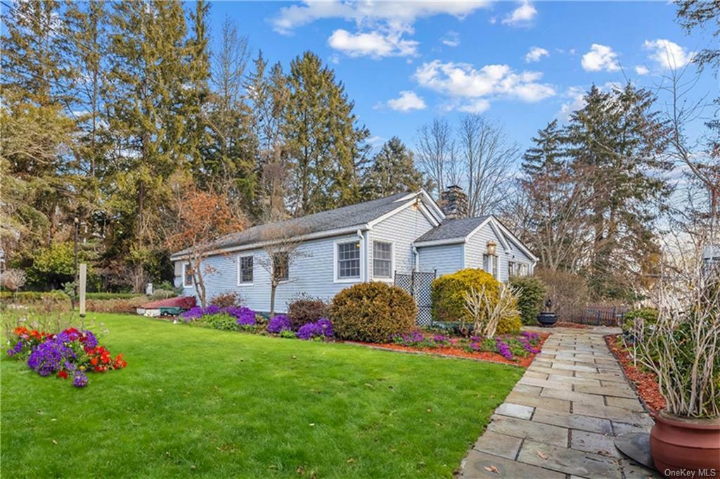 Property Photo:  32 Panorama Drive  NY 10509 