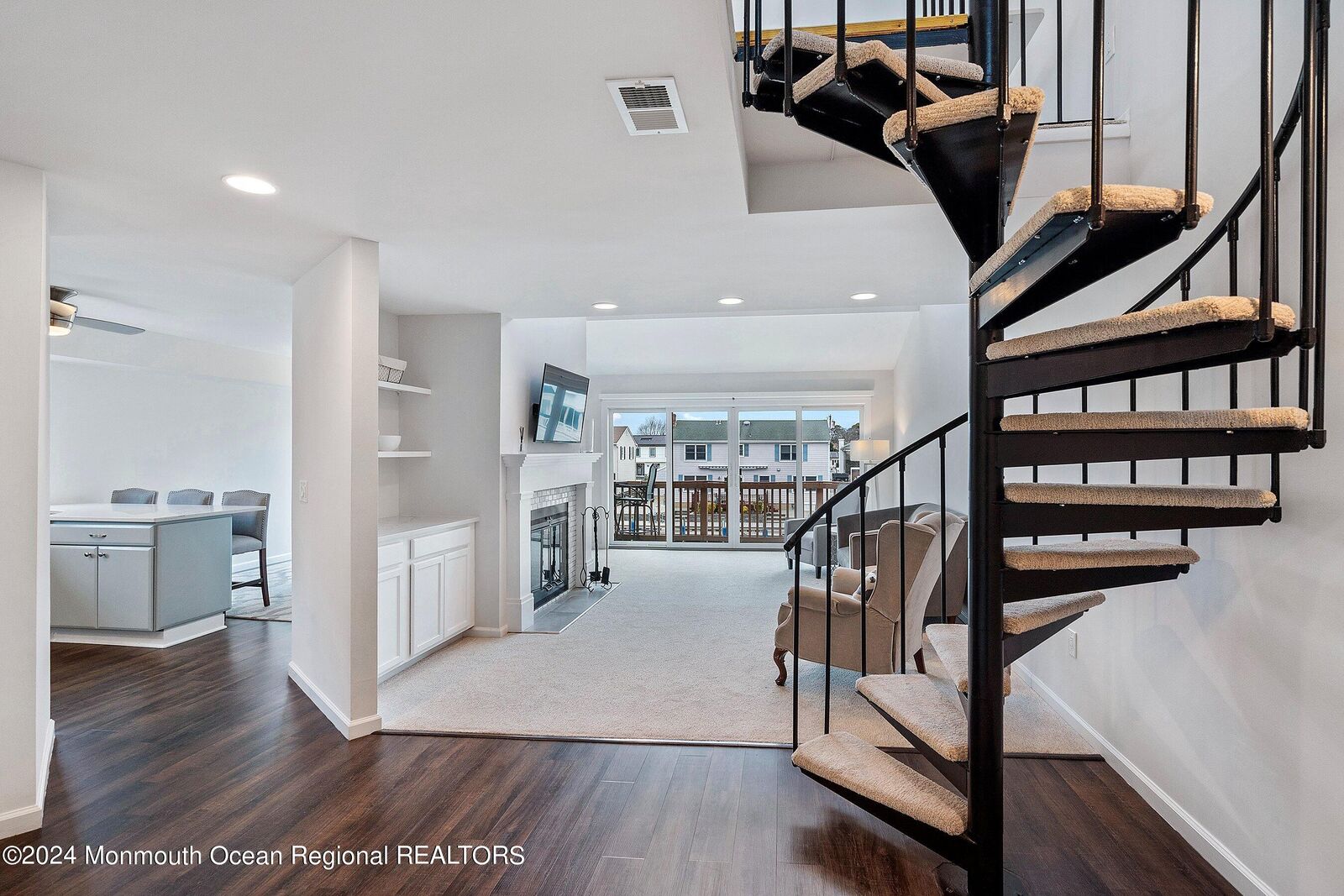 Property Photo:  32 Hidden Harbor Drive  NJ 08742 