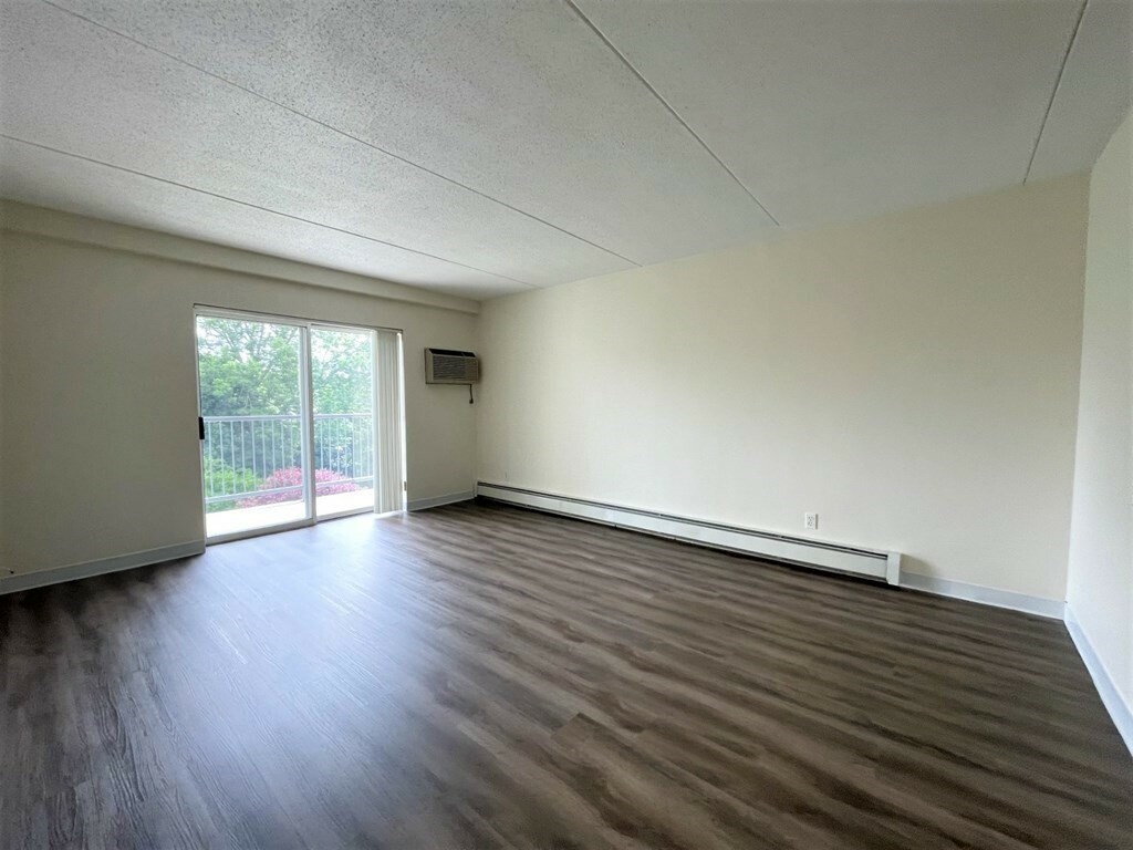 Property Photo: 580 Salem Street 41 MA 01880
