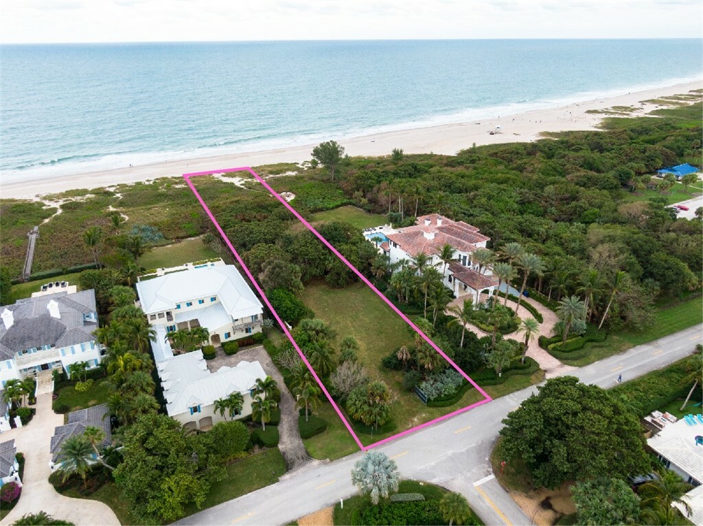 Property Photo:  1746 Ocean Drive  FL 32963 