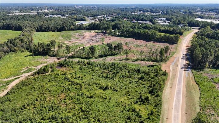 Property Photo:  0 Suzannes Road  NC 28147 