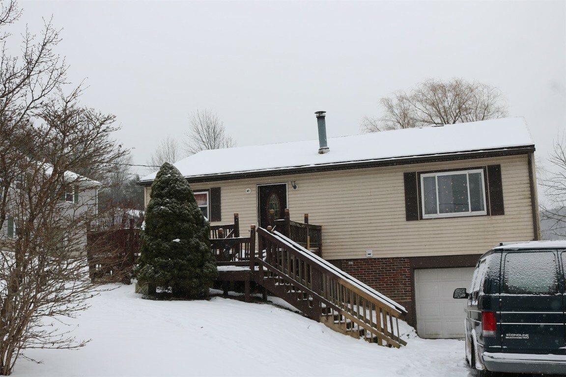 Property Photo:  66 Pine Valley Road  NY 13865 