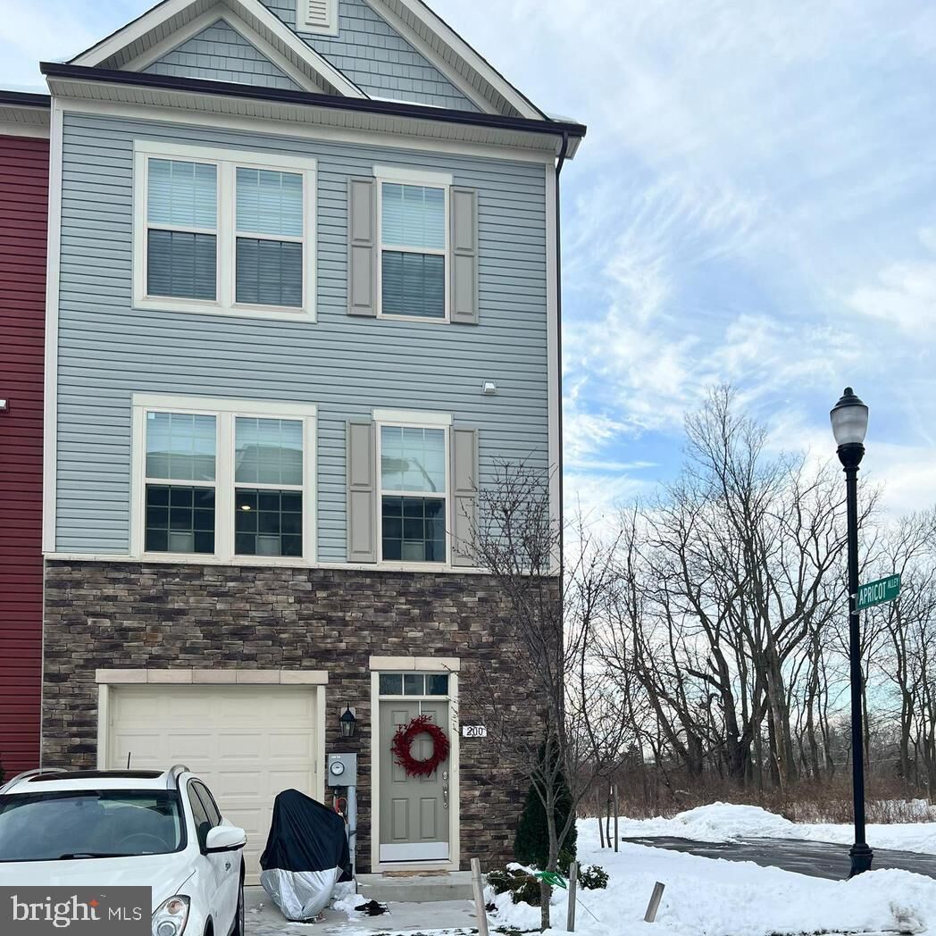 Property Photo:  200 Pomegranate Lane  MD 21701 