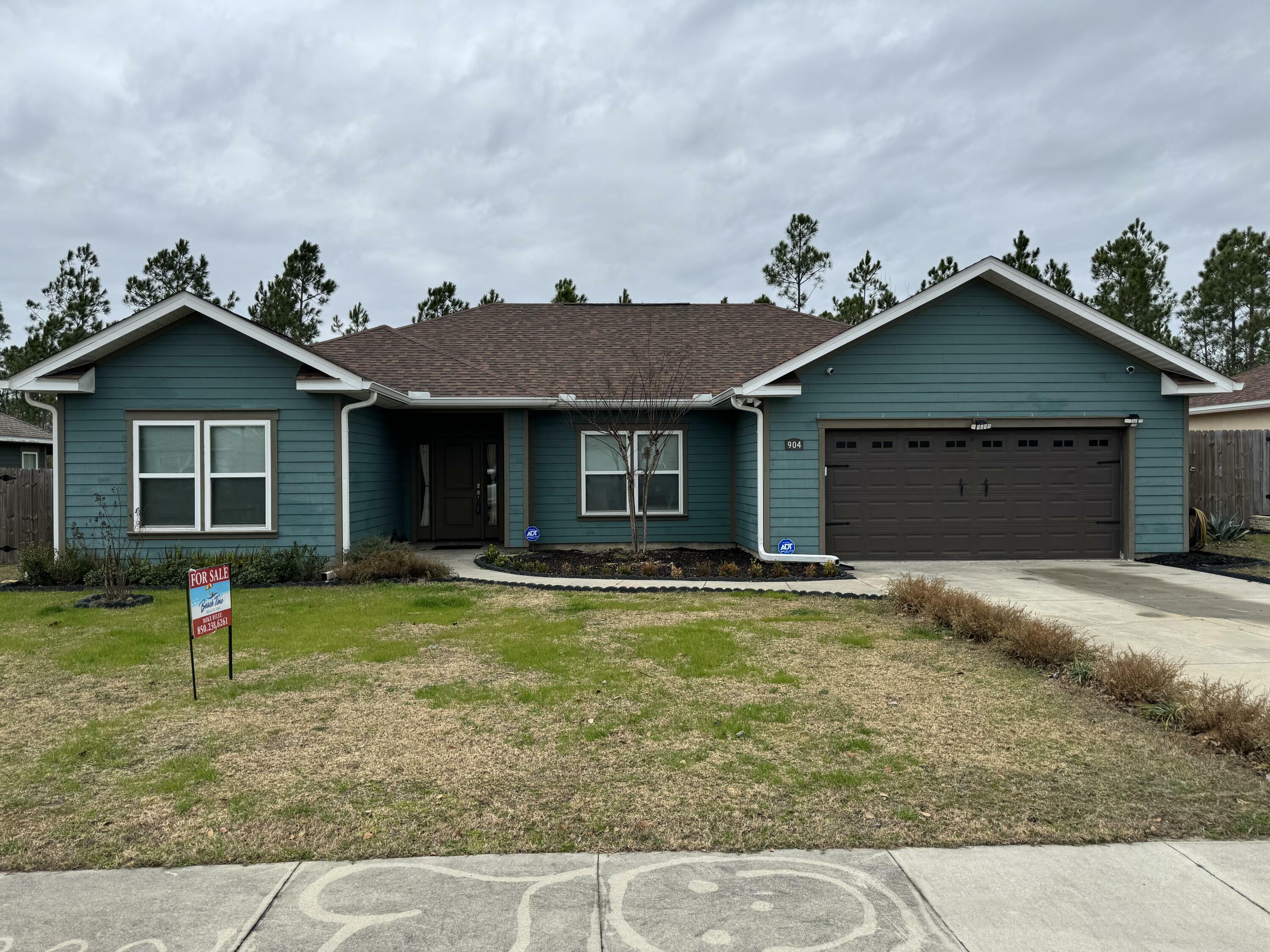 Property Photo:  904 Amber Way  FL 32404 