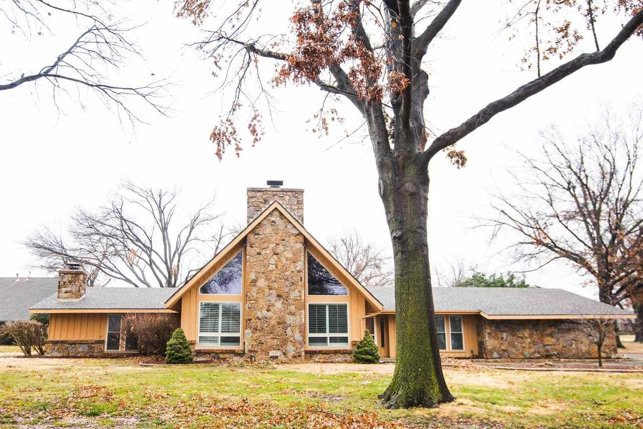 Property Photo: 2515 Bluestem Rd OK 74604