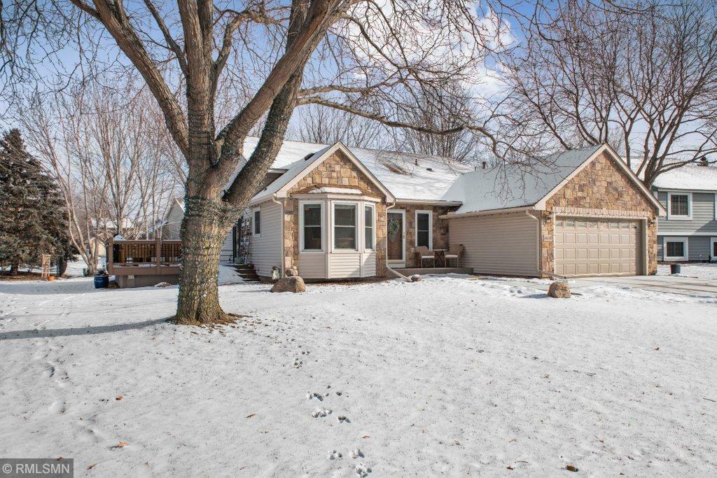 Property Photo:  8608 Sycamore Lane N  MN 55369 