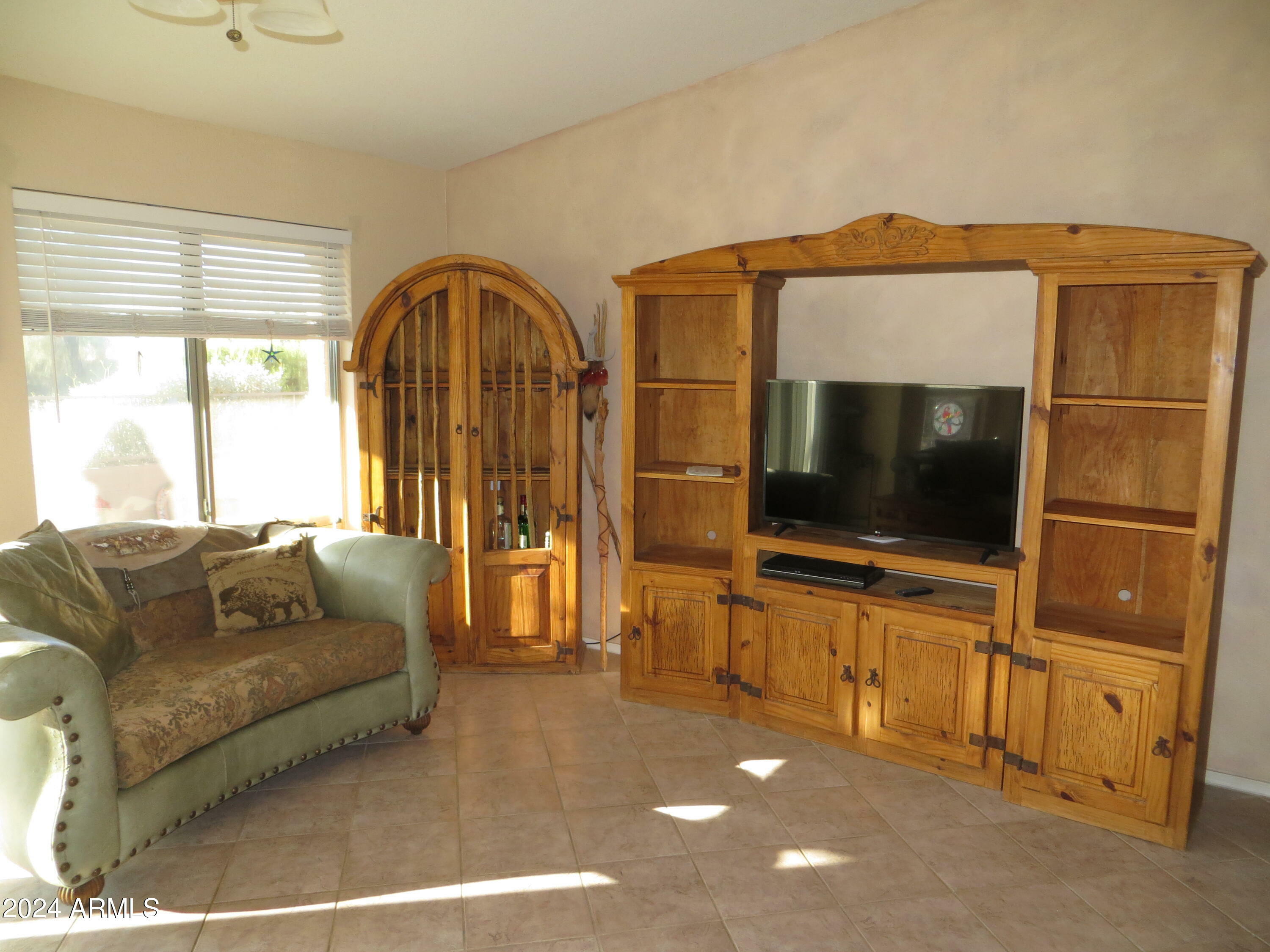 Property Photo:  2101 S Meridian Road 421  AZ 85120 