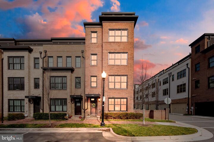 1305 Wilkes Street  Alexandria VA 22314 photo