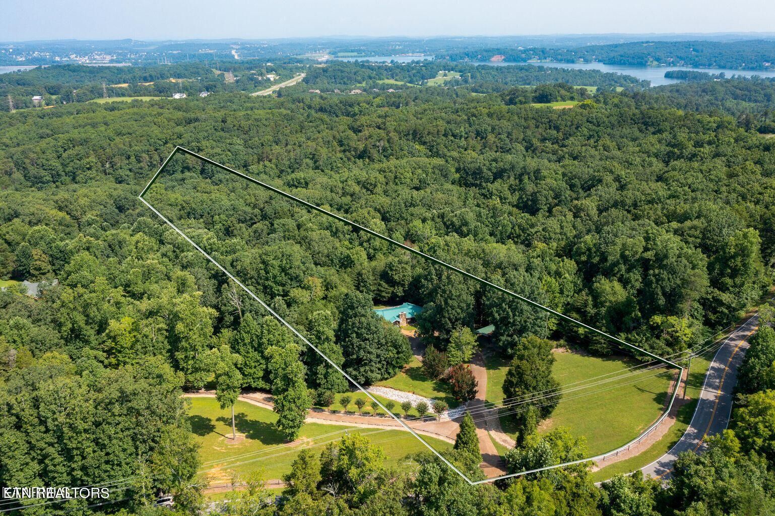 Property Photo: 1360 Antioch Church Rd TN 37772