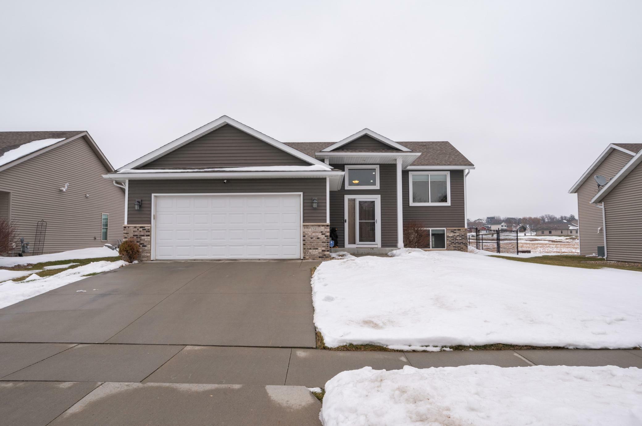 Property Photo:  5413 Weatherstone Drive NW  MN 55901 