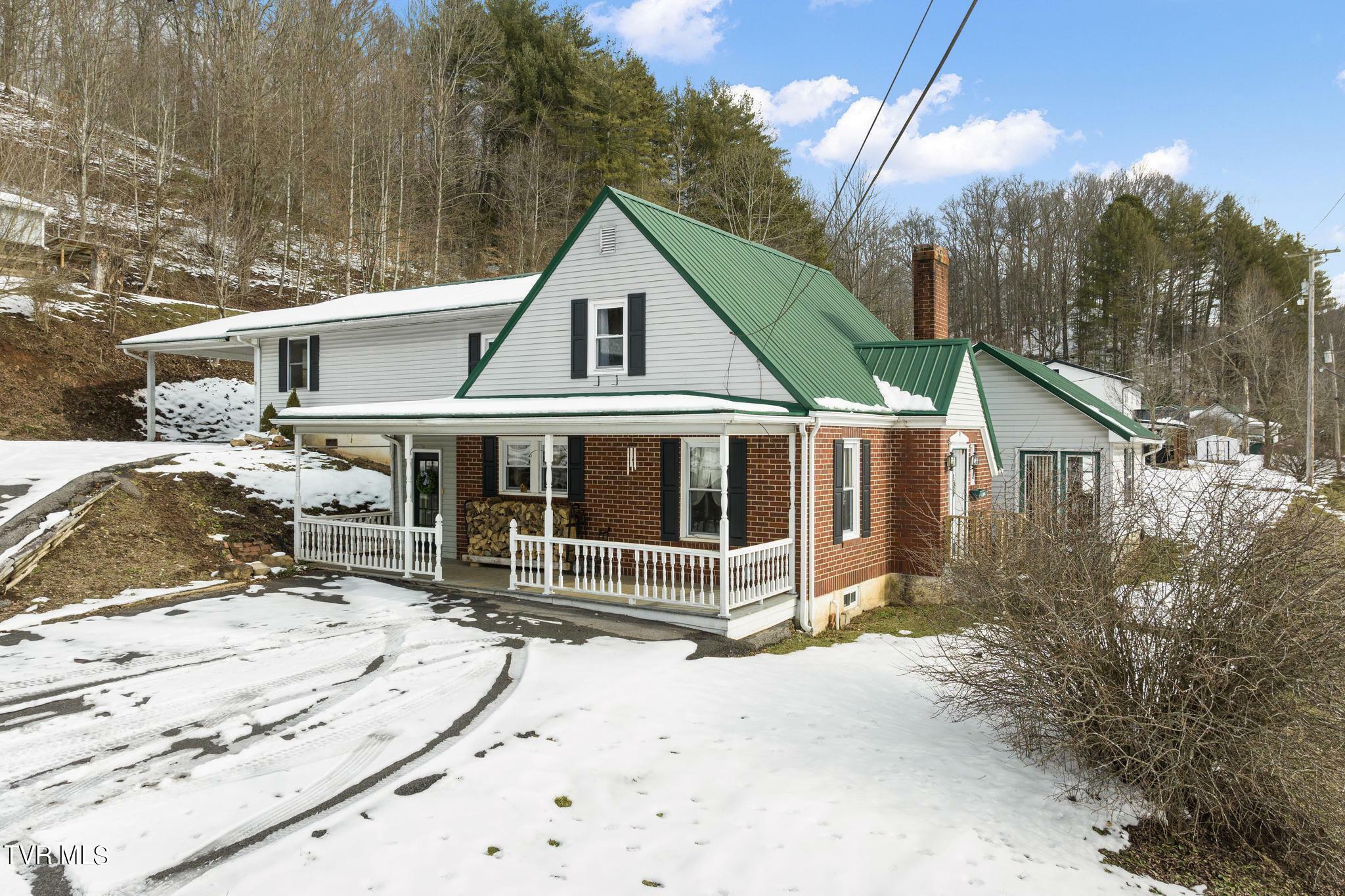 Property Photo:  4415 Powell Valley Road  VA 24219 