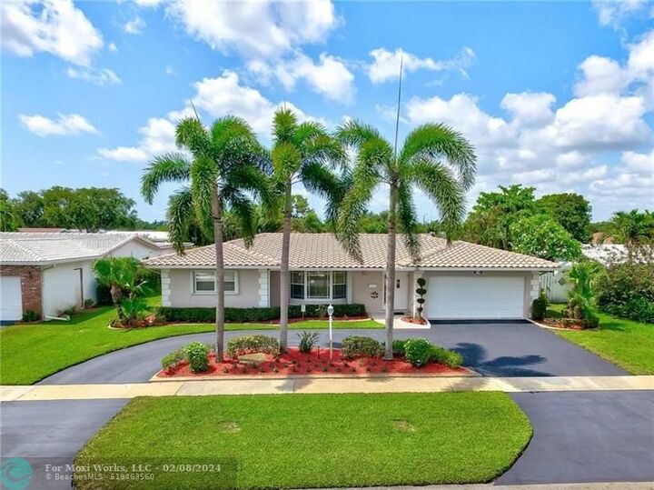 5400 Cleveland St  Hollywood FL 33021 photo