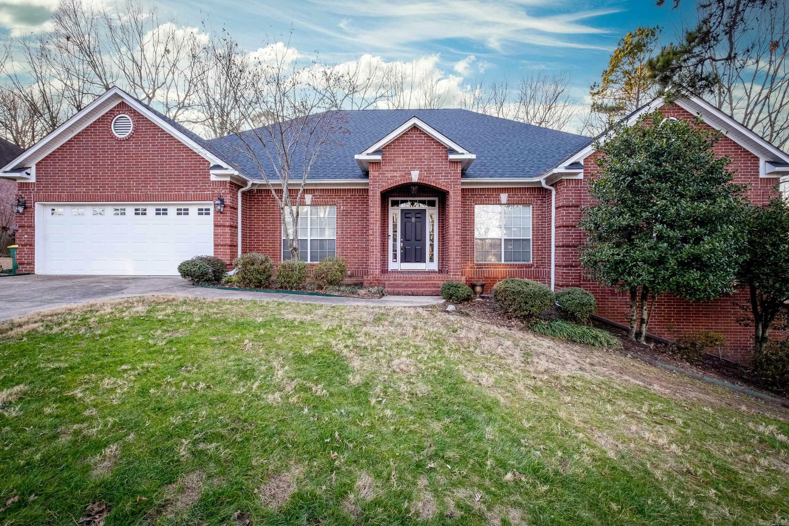 Property Photo:  8 Carriage Creek Drive  AR 72211 