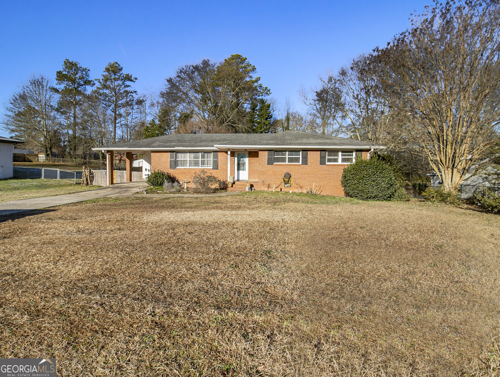Property Photo: 2015 Sunset Drive GA 30135