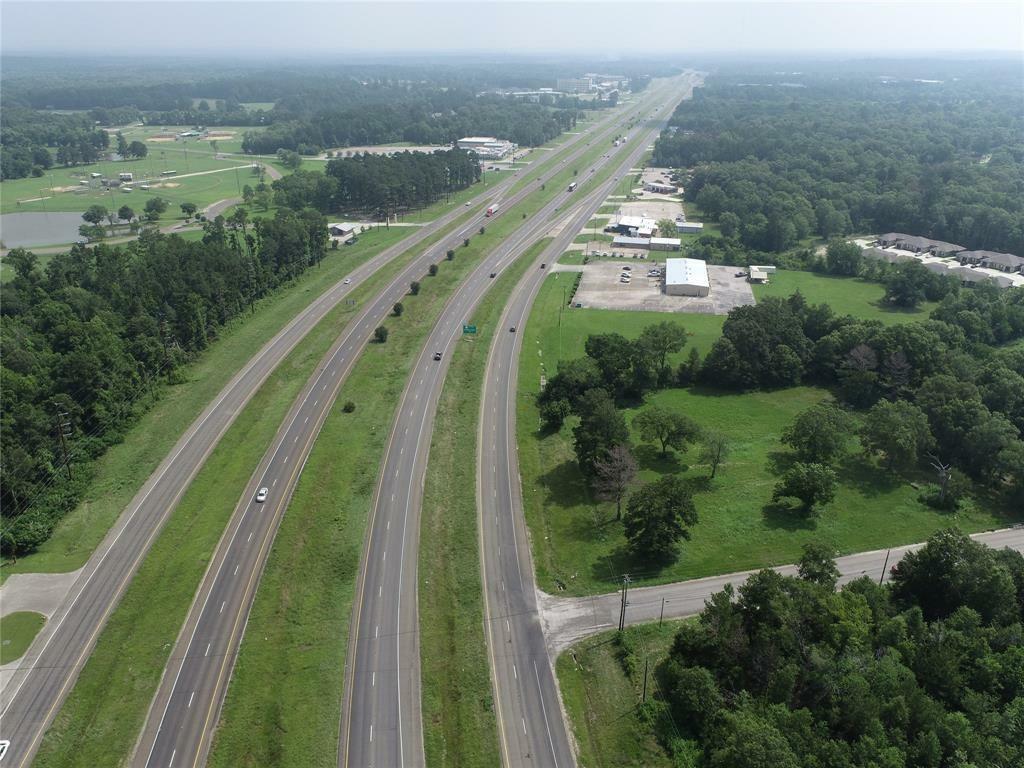 Property Photo:  Tbd N N US Hwy 59 N Loop Loop  TX 77351 