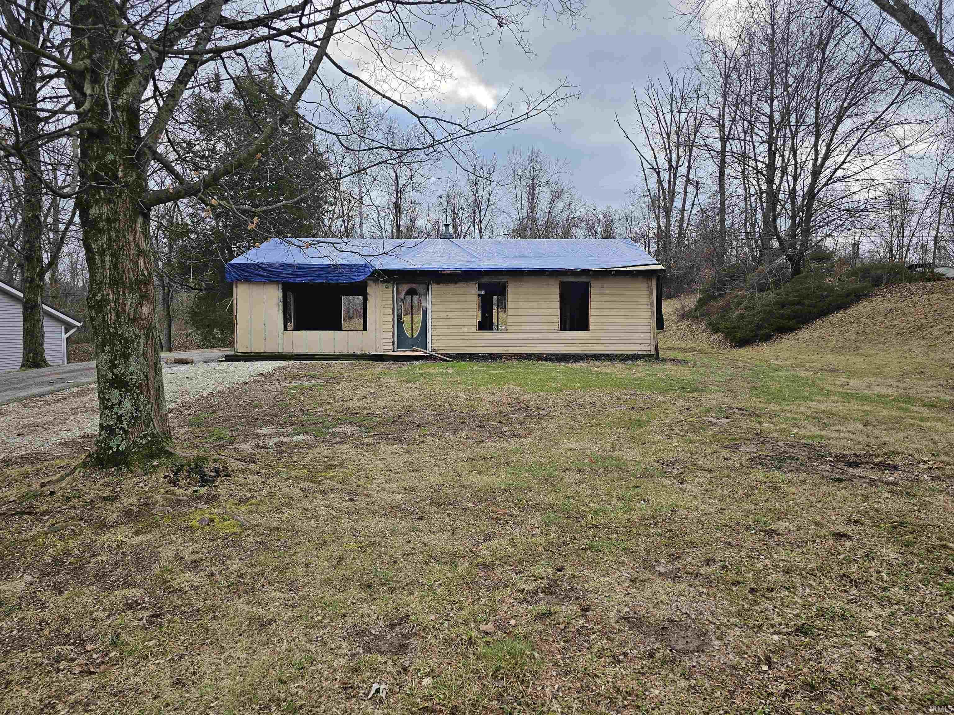 Property Photo: 410 E Chester Drive IN 47429