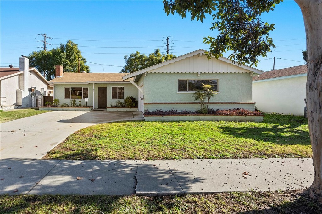 Property Photo:  720 N Orcutt Drive  CA 90640 