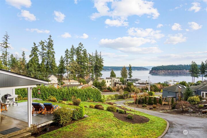 5818 Reid Drive NW  Gig Harbor WA 98335 photo
