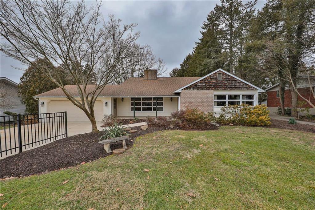 Property Photo:  2943 Starview Lane  PA 18020 