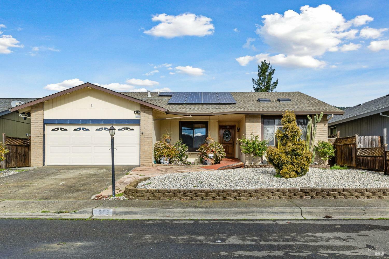 Property Photo:  1512 Galaxy Court  CA 94928 