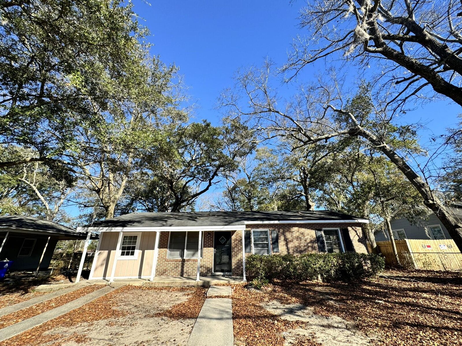 Property Photo: 5130 Dorchester Road SC 29418