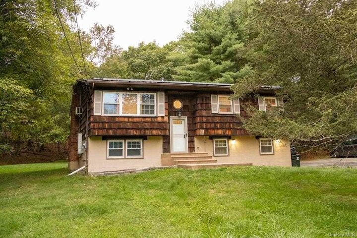 340 Clove Road  Monroe NY 10950 photo
