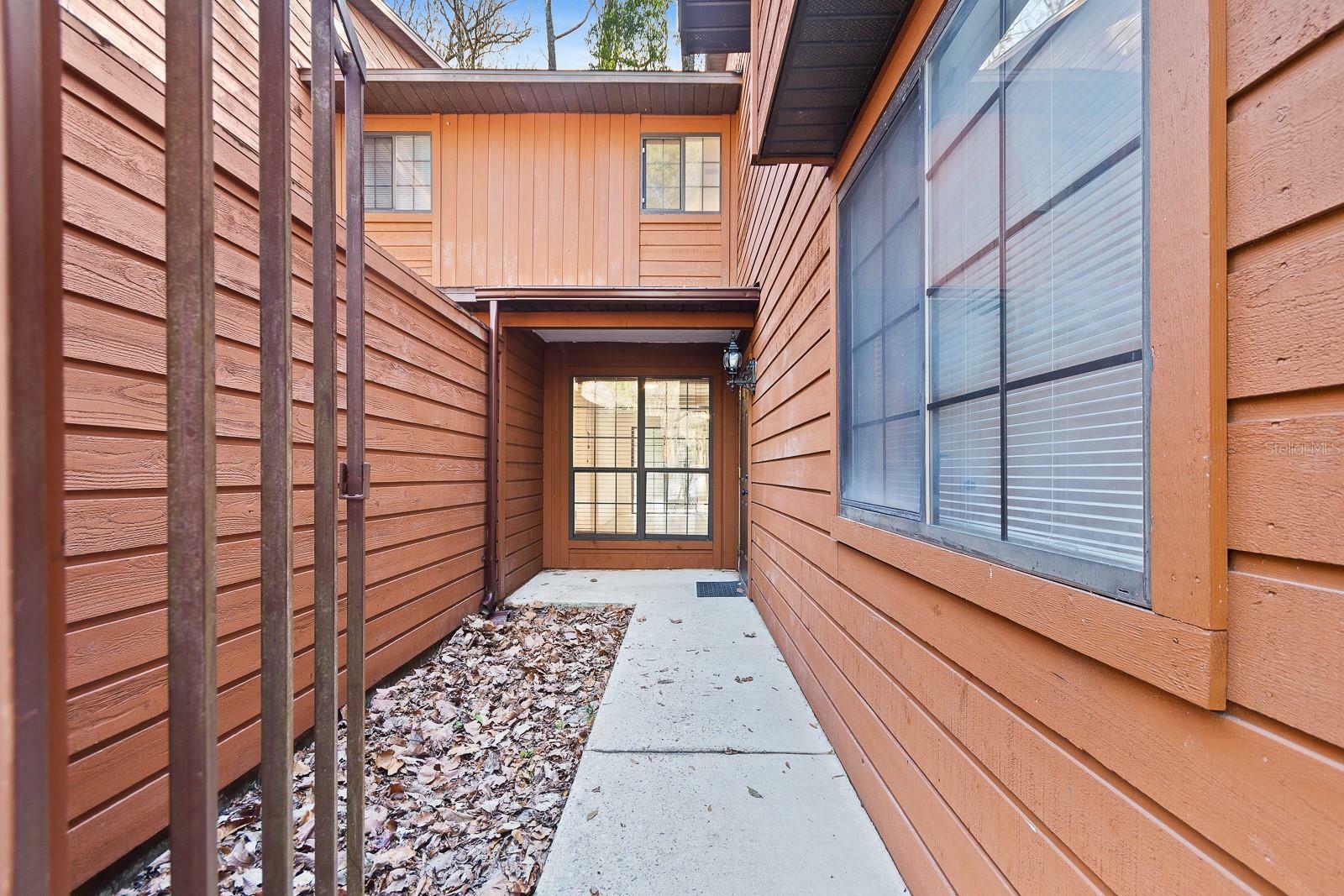 Property Photo: 5745 SW 10th Place Na FL 32607