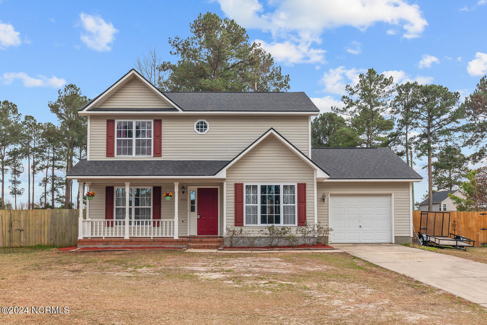 Property Photo:  205 Reef Lane  NC 28574 