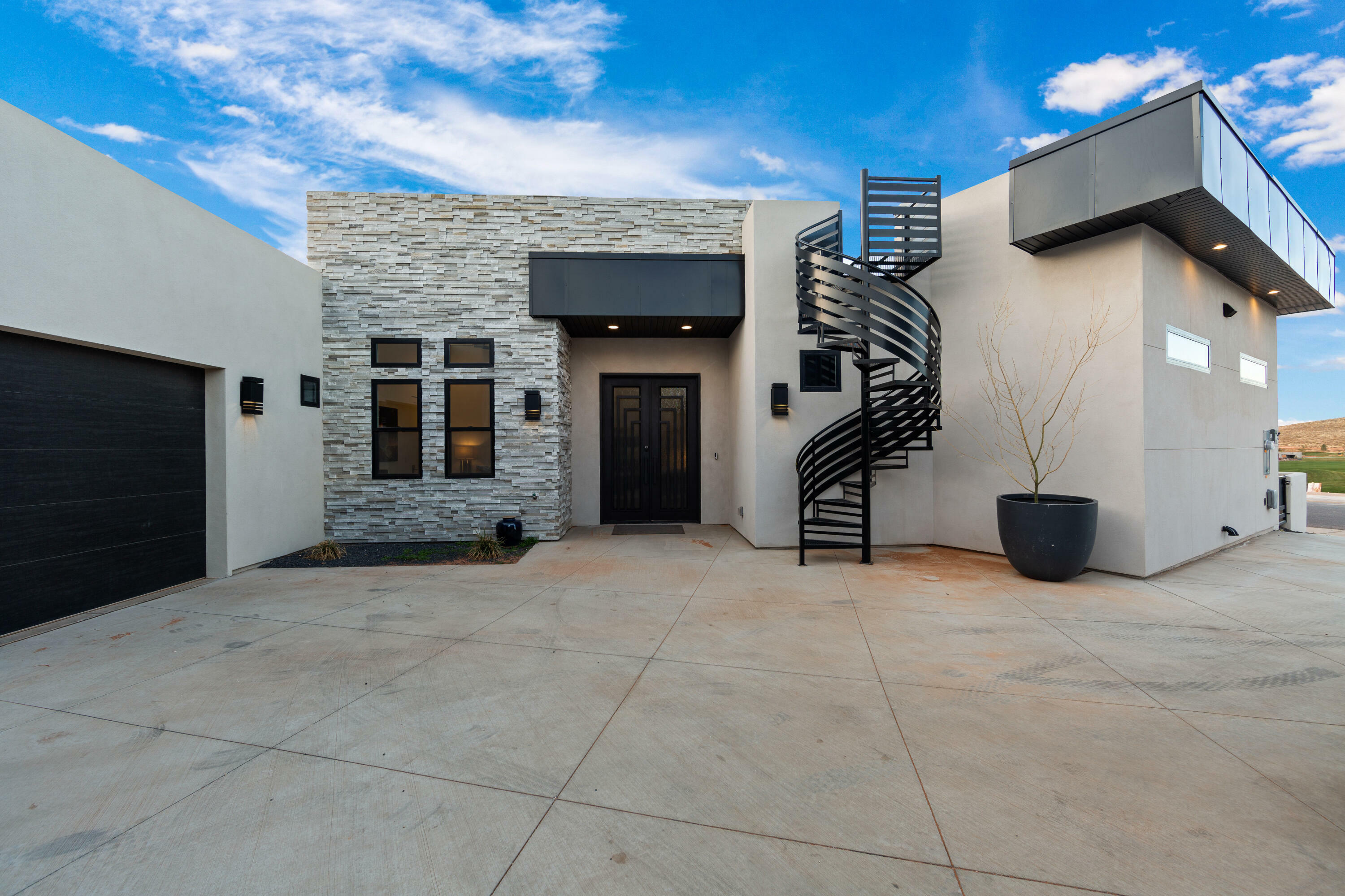 Property Photo:  3593 S Cypress Point  UT 84737 