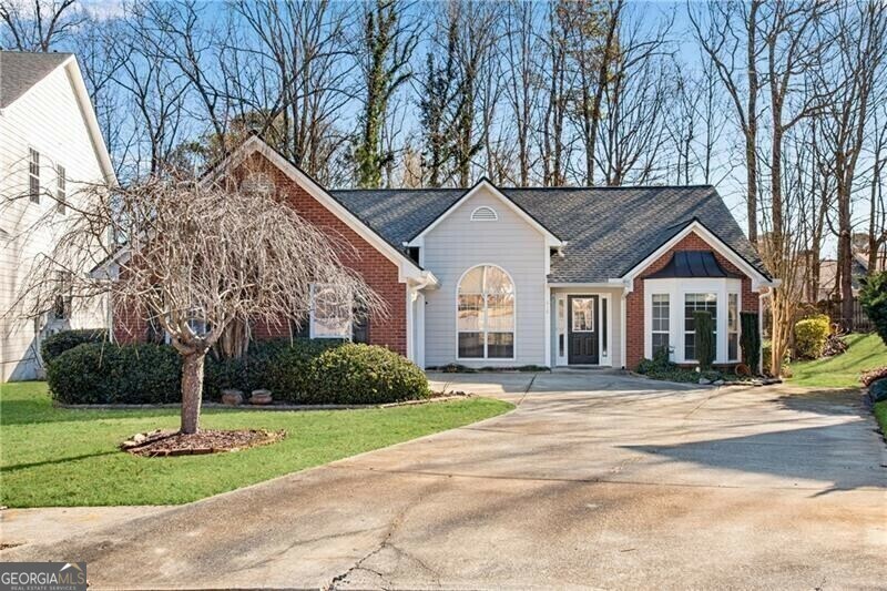 Property Photo:  610 Peachtree Trails Drive  GA 30024 