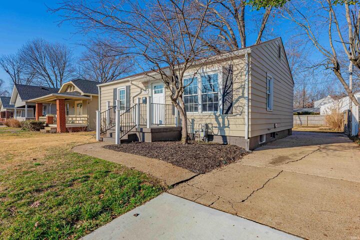 607 E Walnut St 07 - bcybzkt