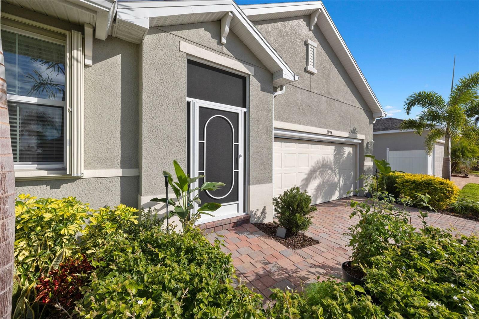 Property Photo:  24724 Rio Villa Lakes Circle  FL 33950 