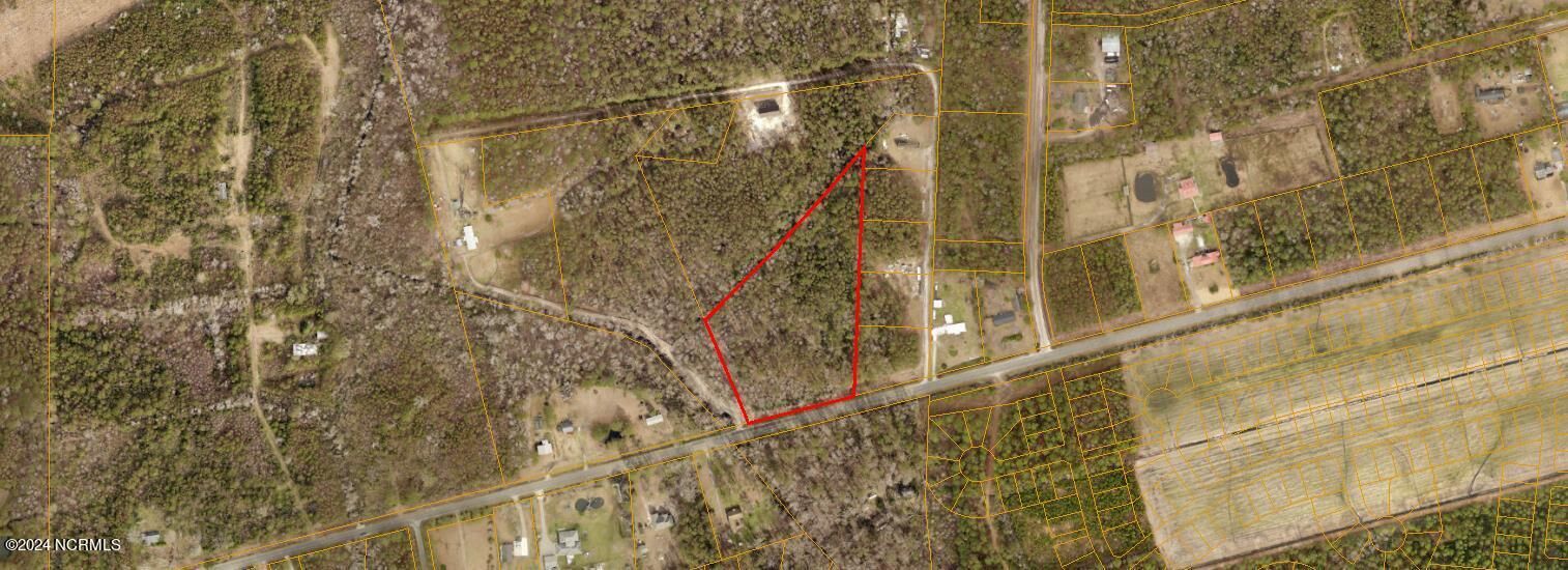 Property Photo:  4R Sidbury Road  NC 28429 