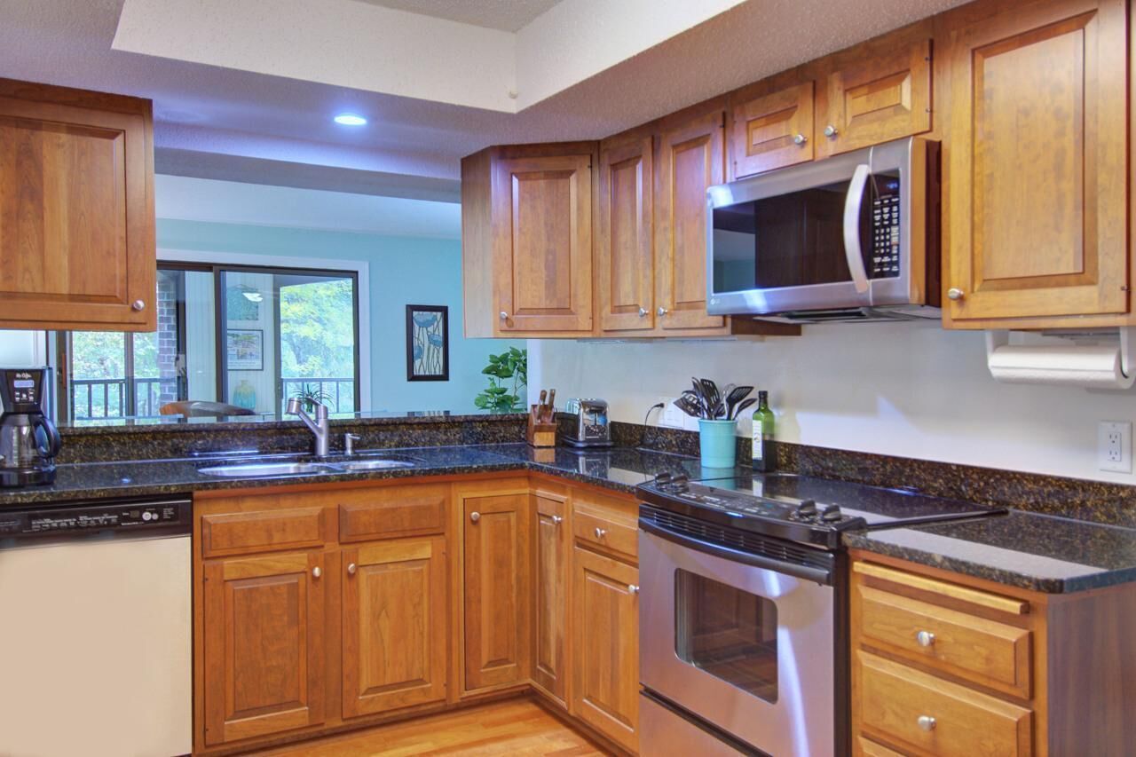 Property Photo: 6051 Laurel Avenue 109 MN 55416