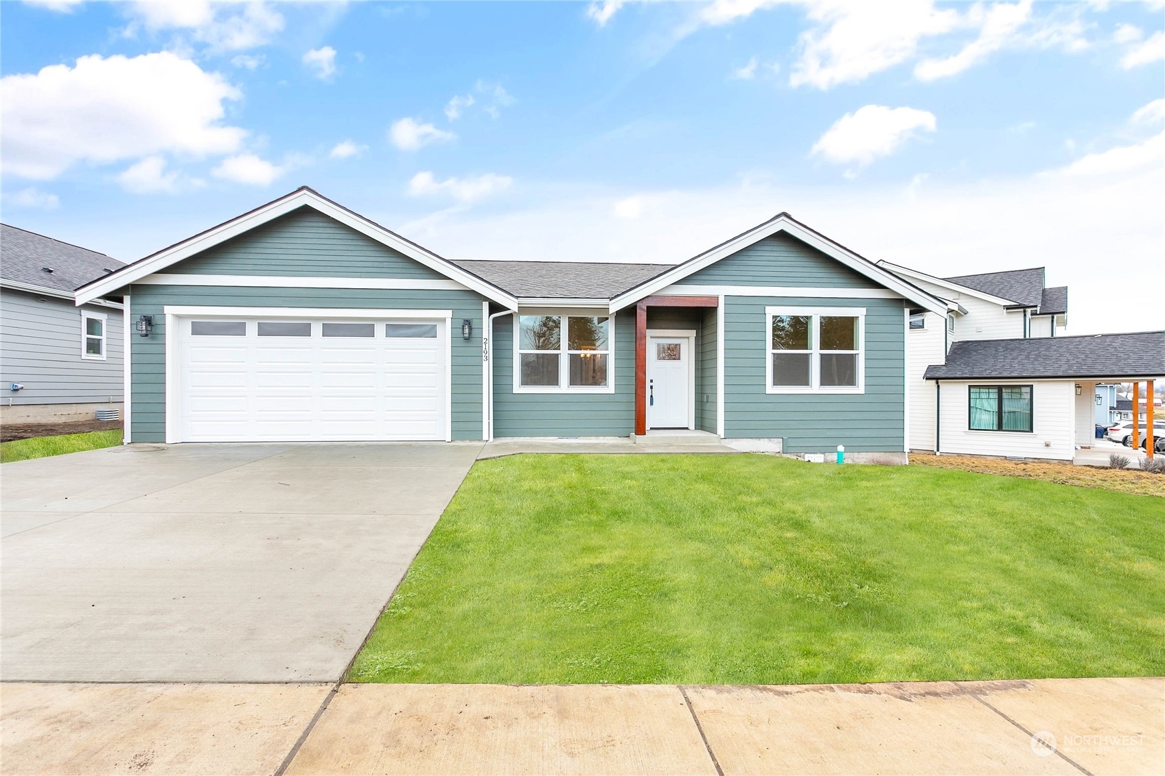 2193 Lagerwey Circle  Lynden WA 98264 photo